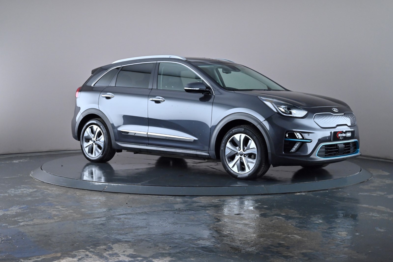 Main listing image - Kia e-Niro