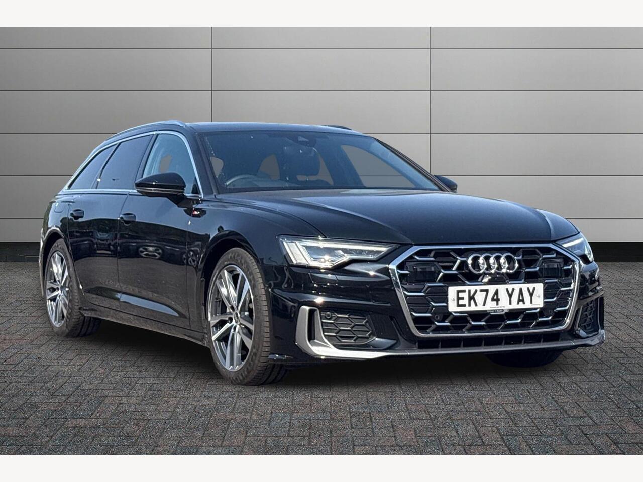 Main listing image - Audi A6
