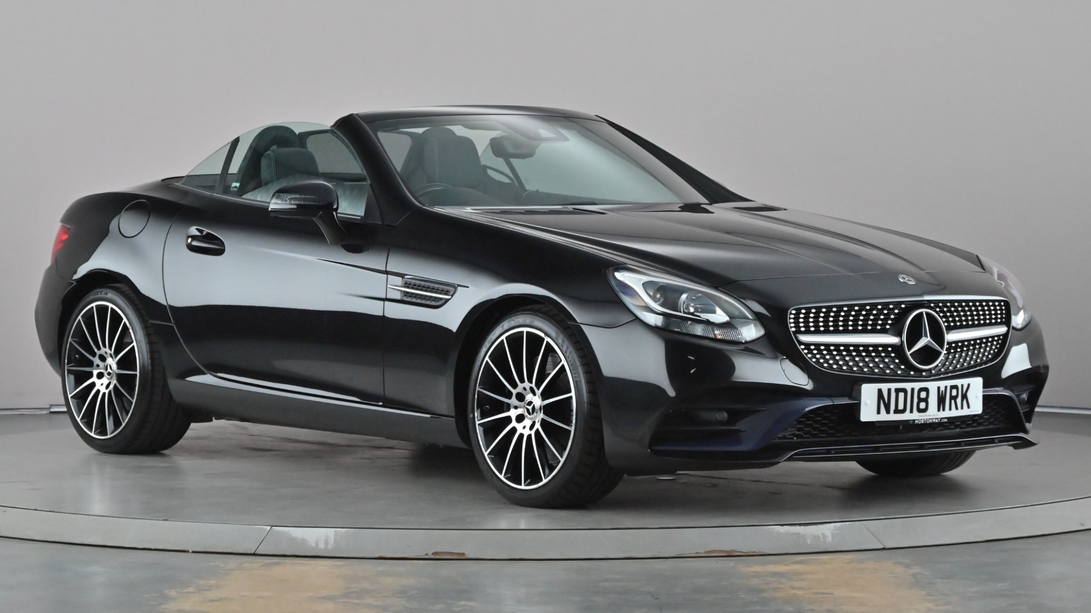 Main listing image - Mercedes-Benz SLC
