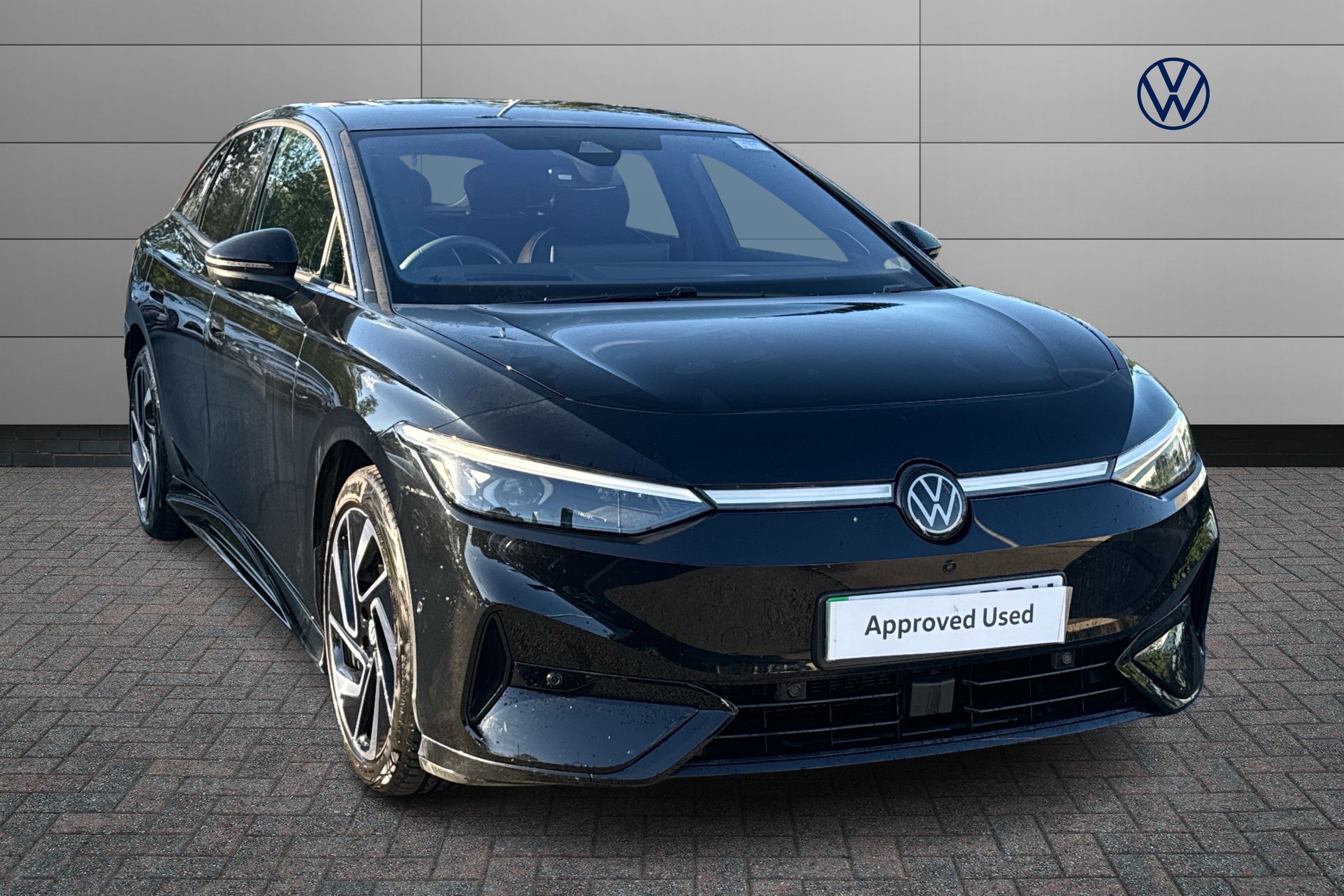 Main listing image - Volkswagen ID.7