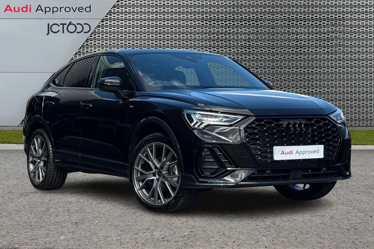 Main listing image - Audi Q3