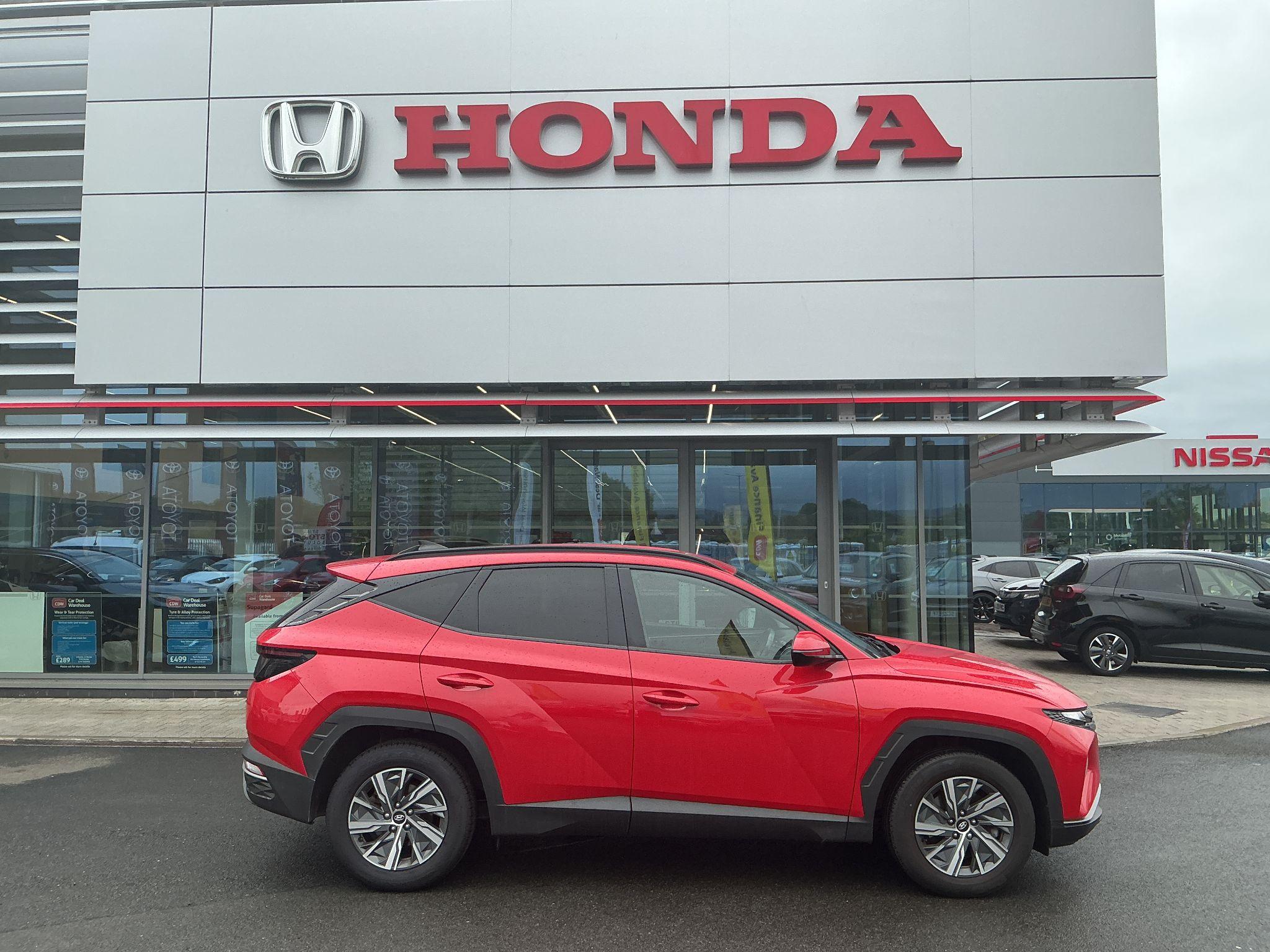 Main listing image - Hyundai Tucson