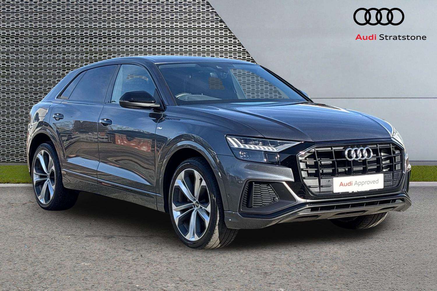 Main listing image - Audi Q8