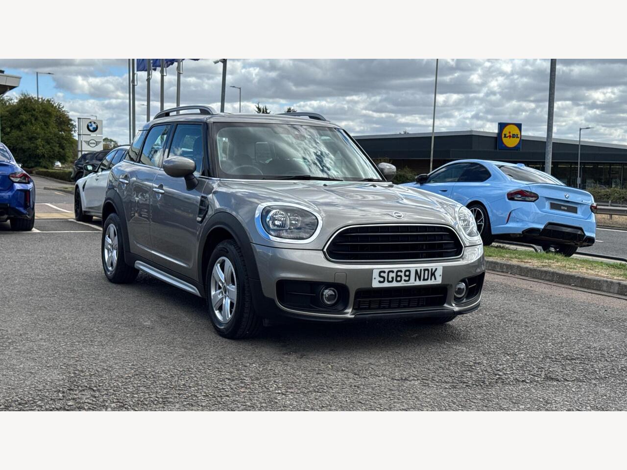 Main listing image - MINI Countryman