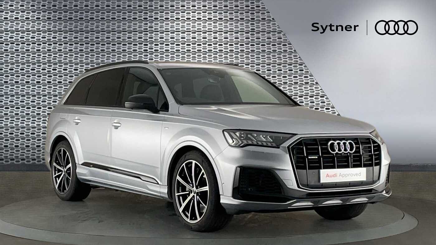 Main listing image - Audi Q7