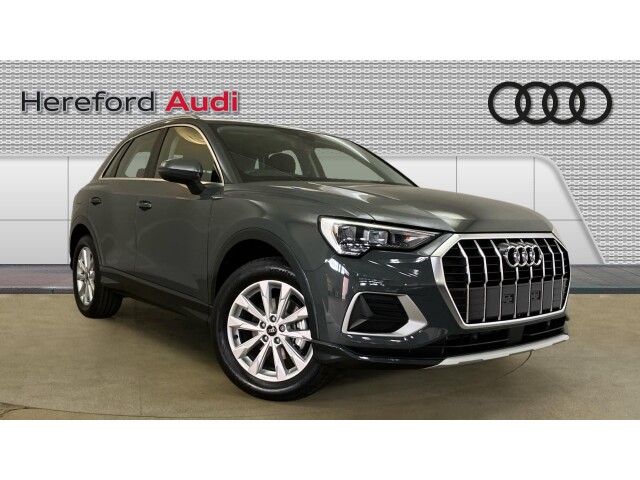 Main listing image - Audi Q3