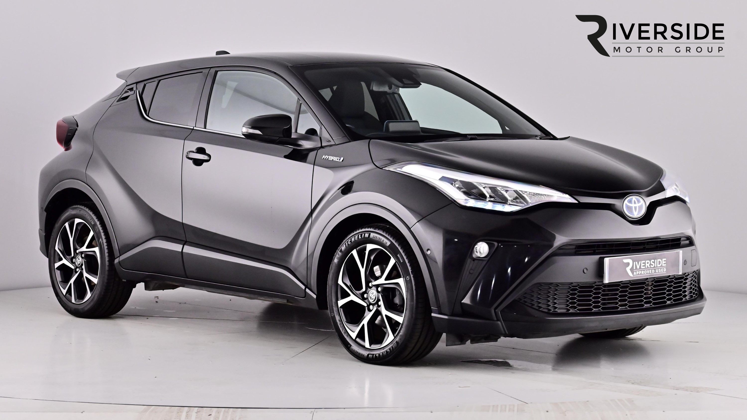 Main listing image - Toyota C-HR