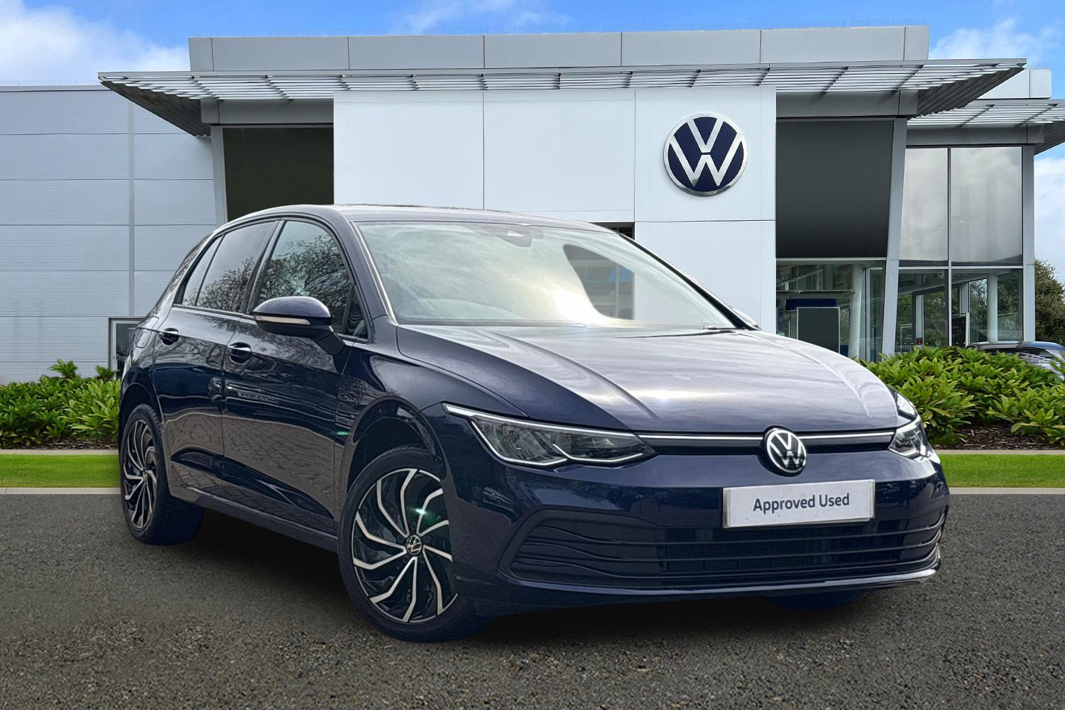 Main listing image - Volkswagen Golf