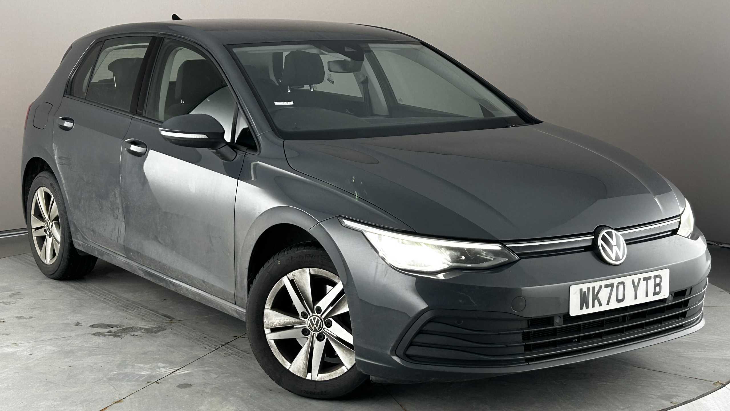 Main listing image - Volkswagen Golf