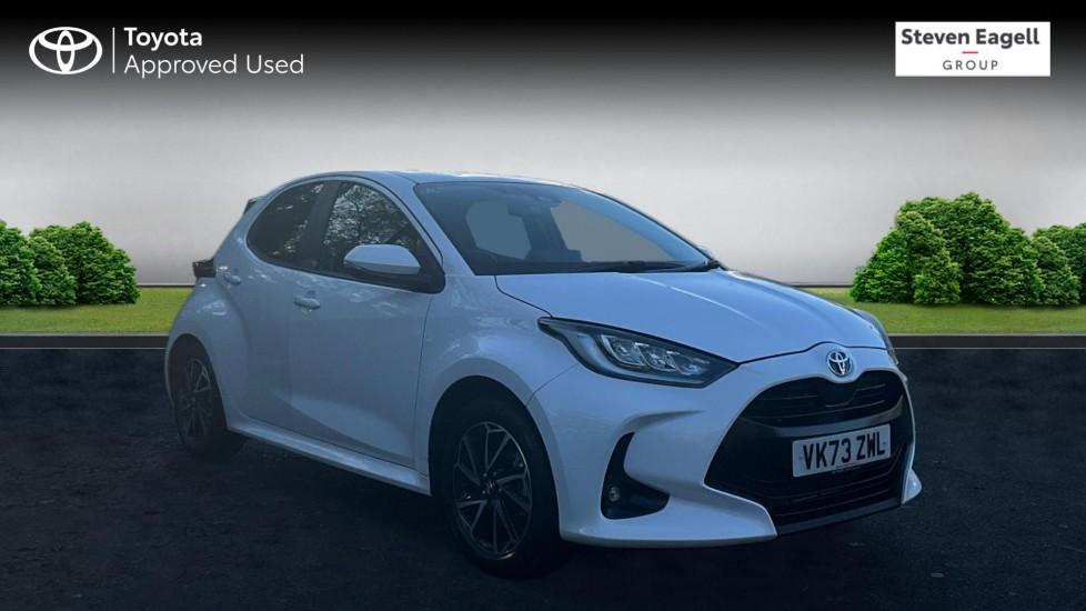 Main listing image - Toyota Yaris