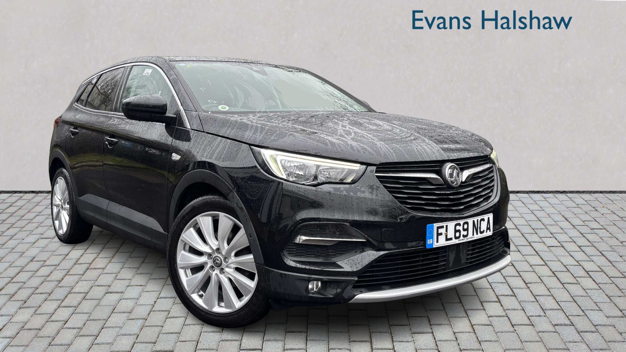 Main listing image - Vauxhall Grandland X