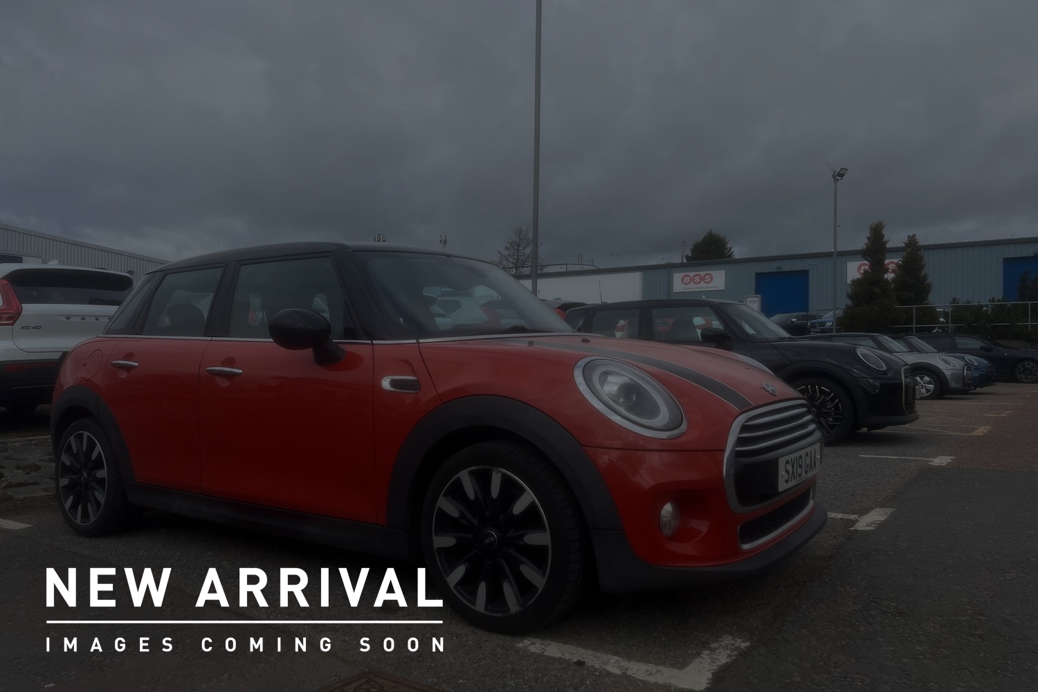 Main listing image - MINI Hatchback 5dr