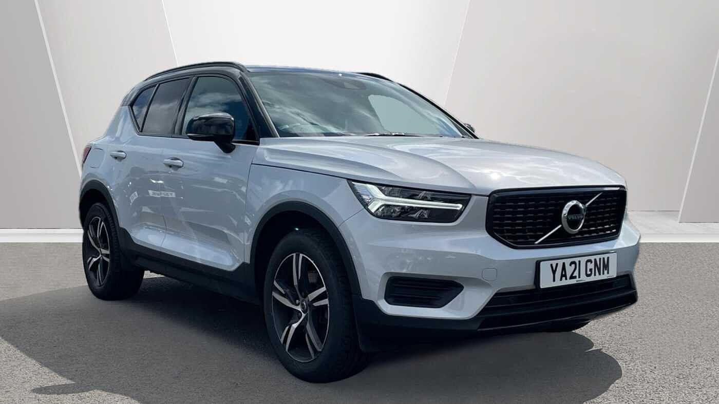 Main listing image - Volvo XC40
