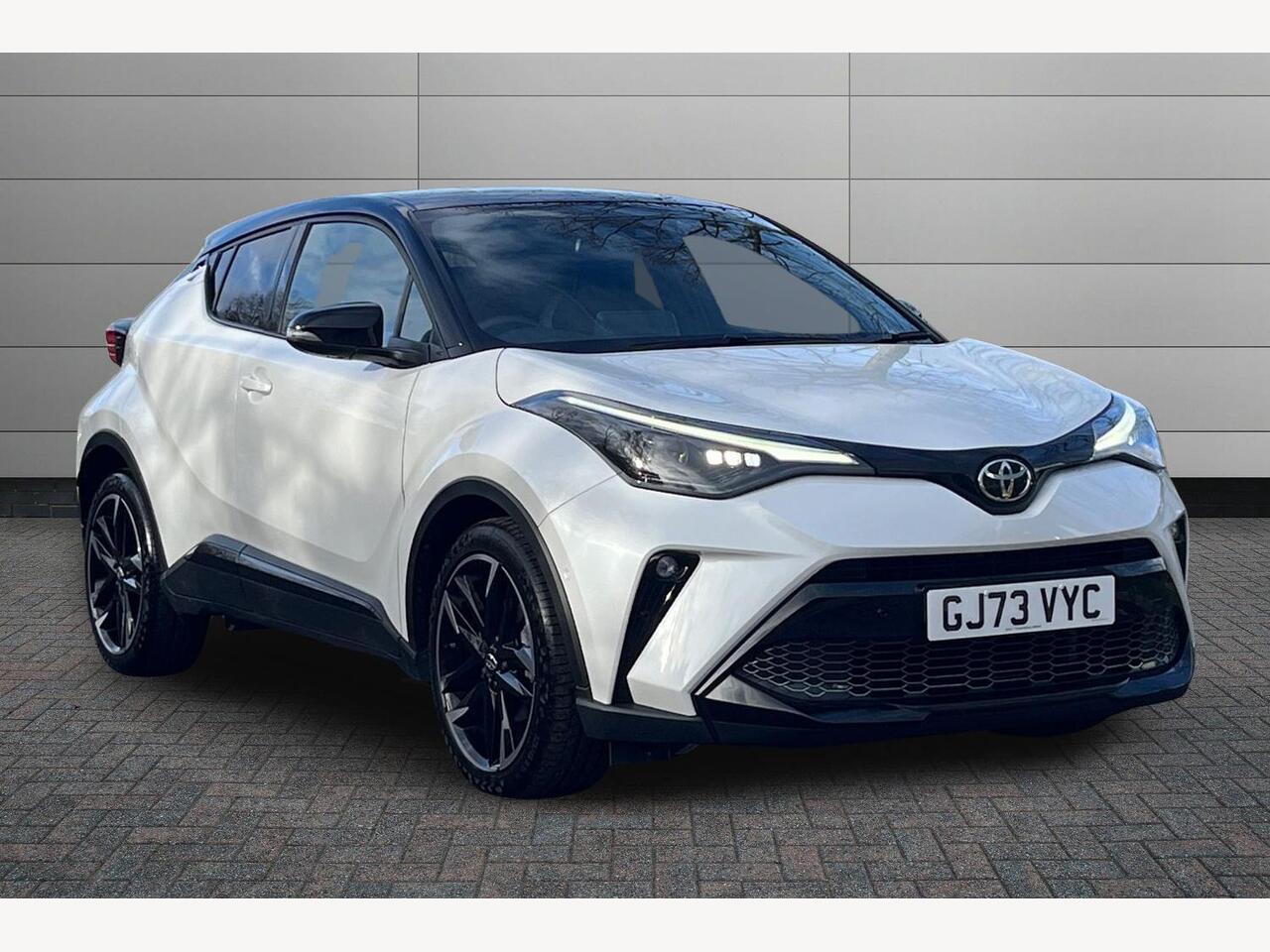 Main listing image - Toyota C-HR