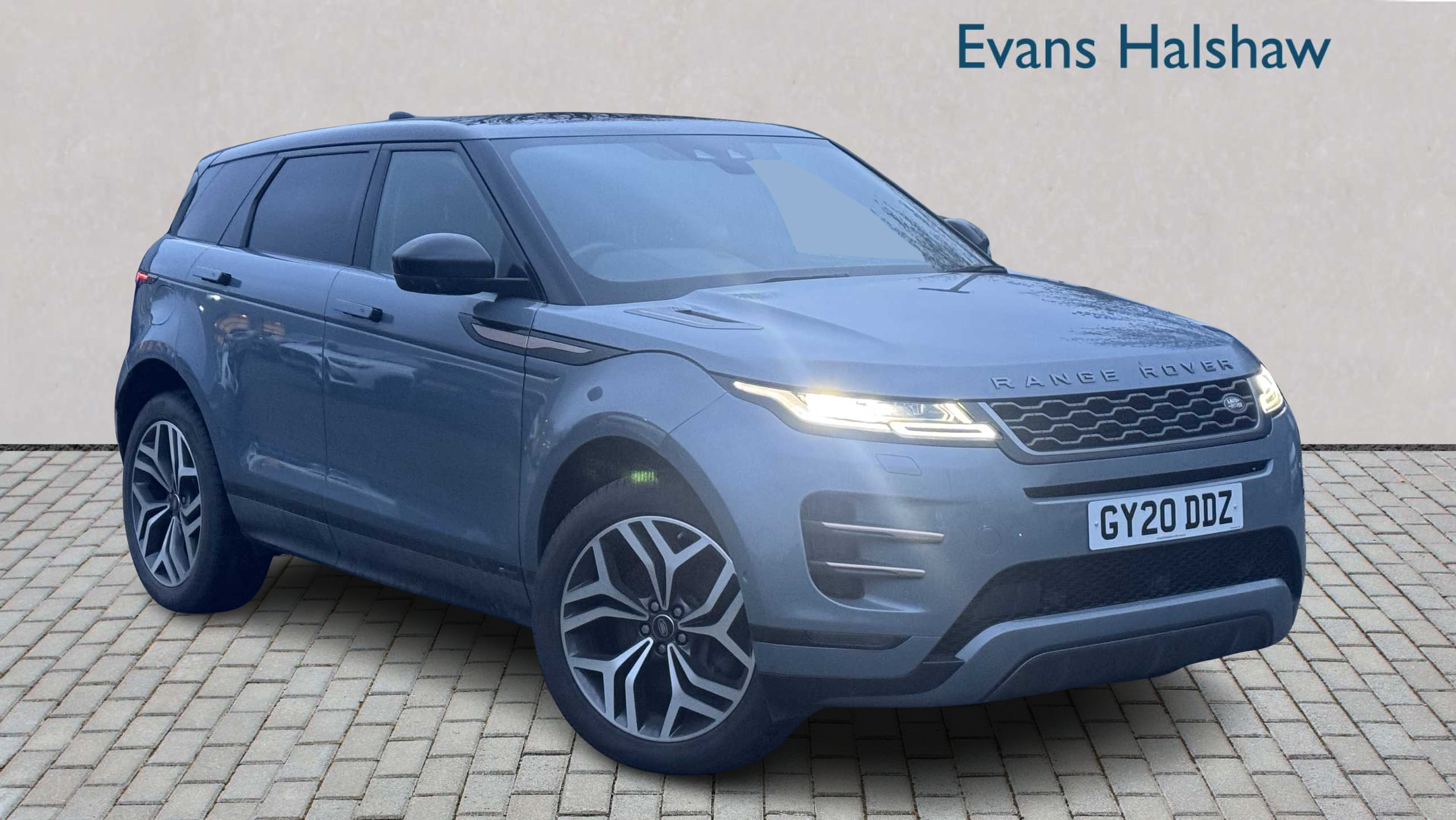 Main listing image - Land Rover Range Rover Evoque