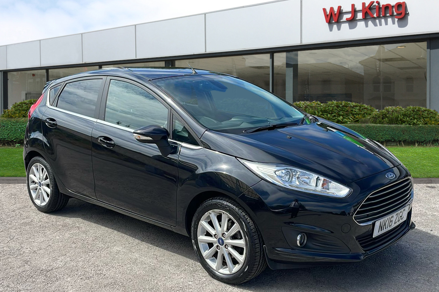 Main listing image - Ford Fiesta