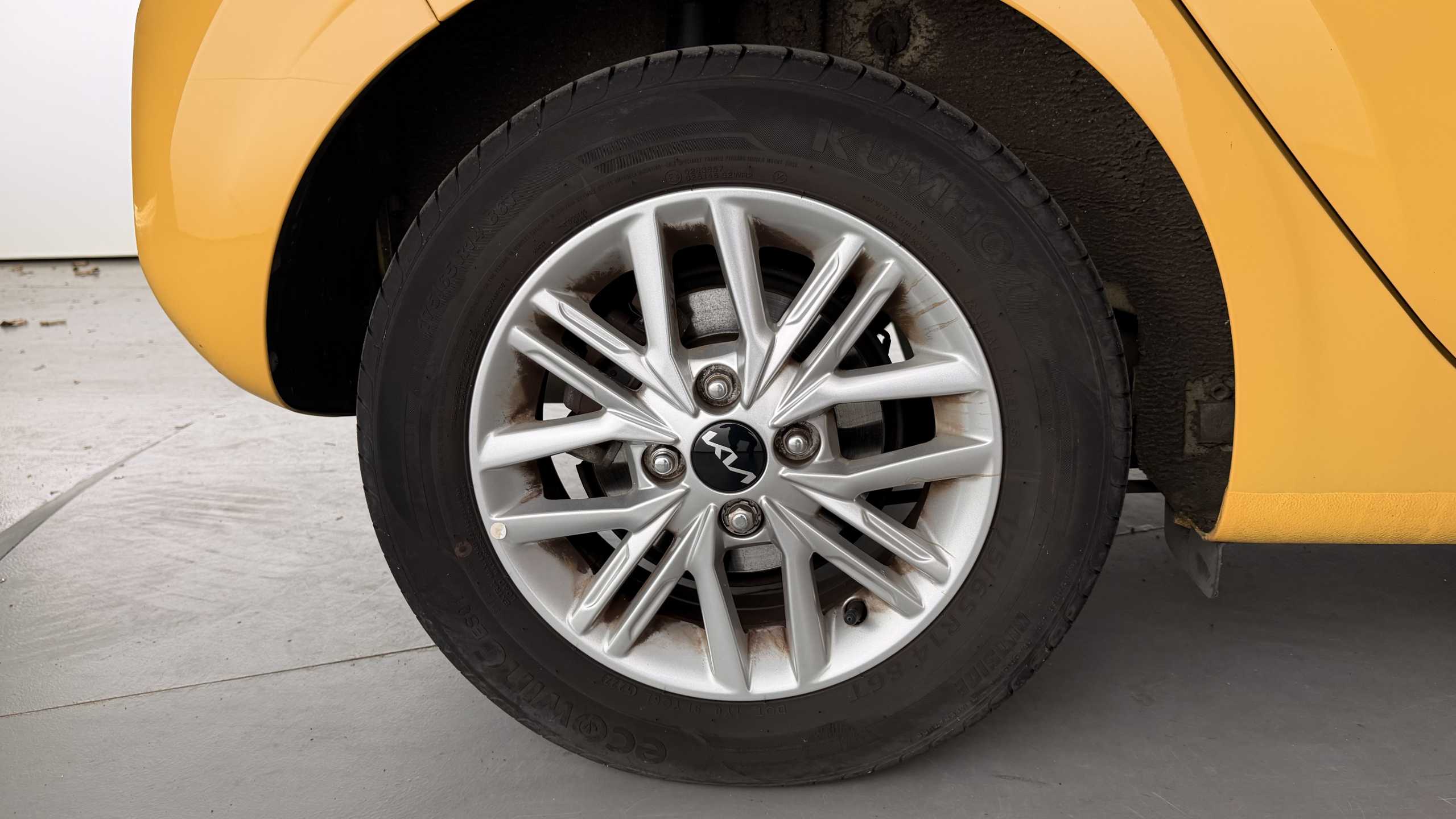 Main listing image - Kia Picanto