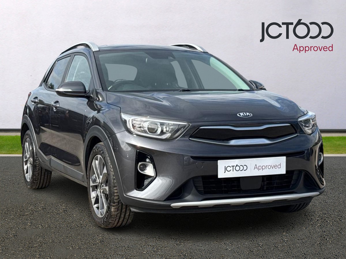 Main listing image - Kia Stonic