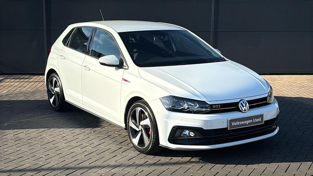 Main listing image - Volkswagen Polo