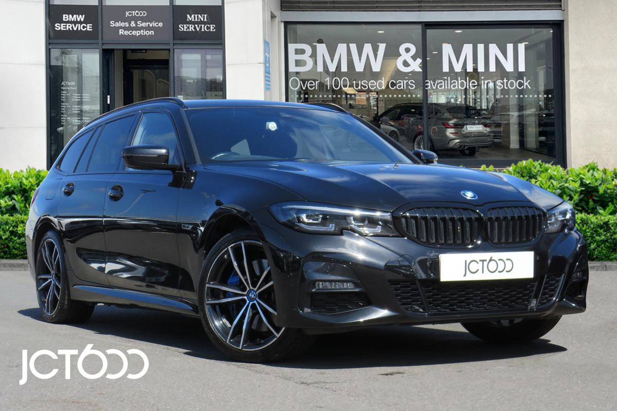 Main listing image - BMW 3 Series Touring