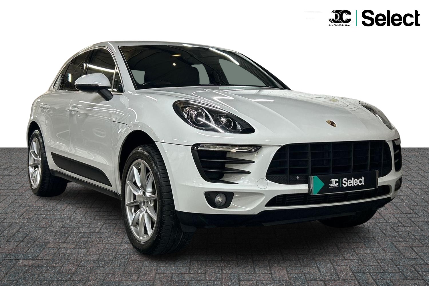 Main listing image - Porsche Macan