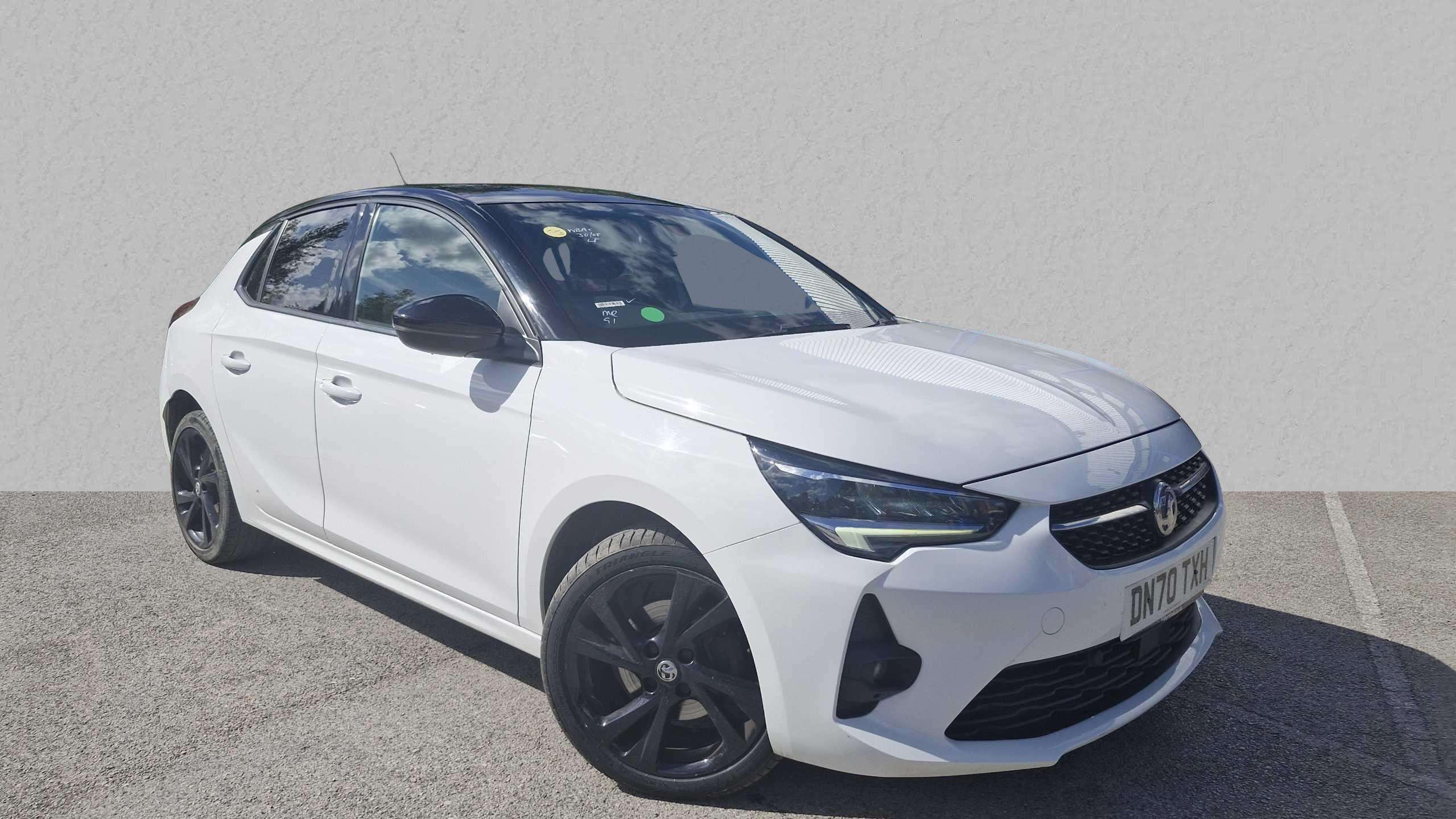Main listing image - Vauxhall Corsa