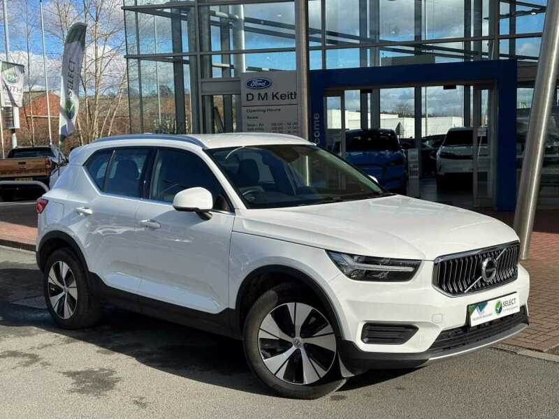 Main listing image - Volvo XC40 Recharge