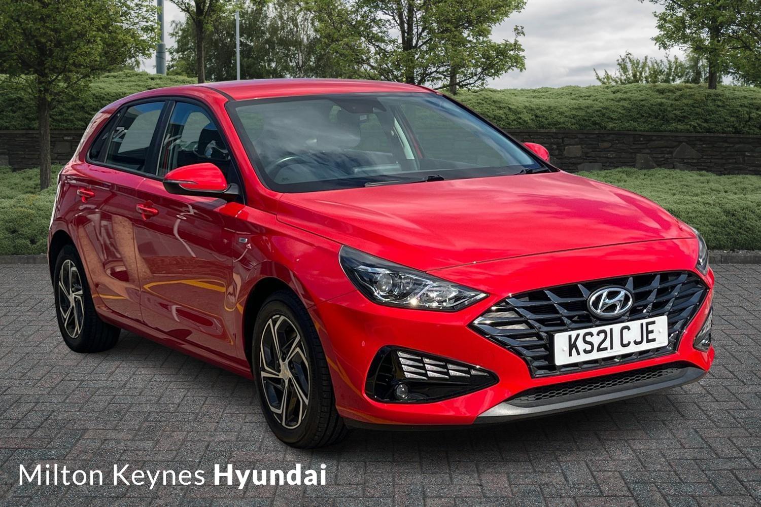 Main listing image - Hyundai i30