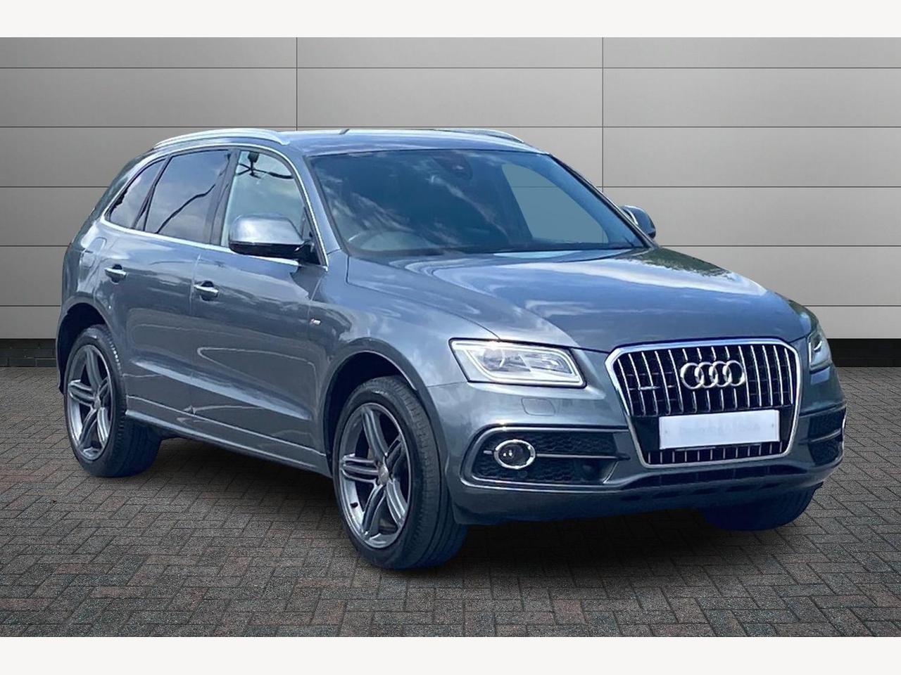 Main listing image - Audi Q5