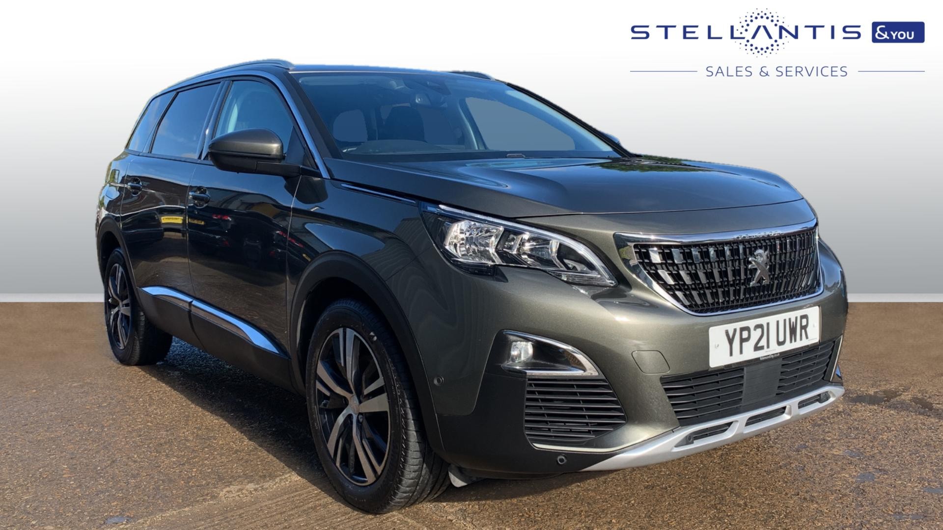 Main listing image - Peugeot 5008