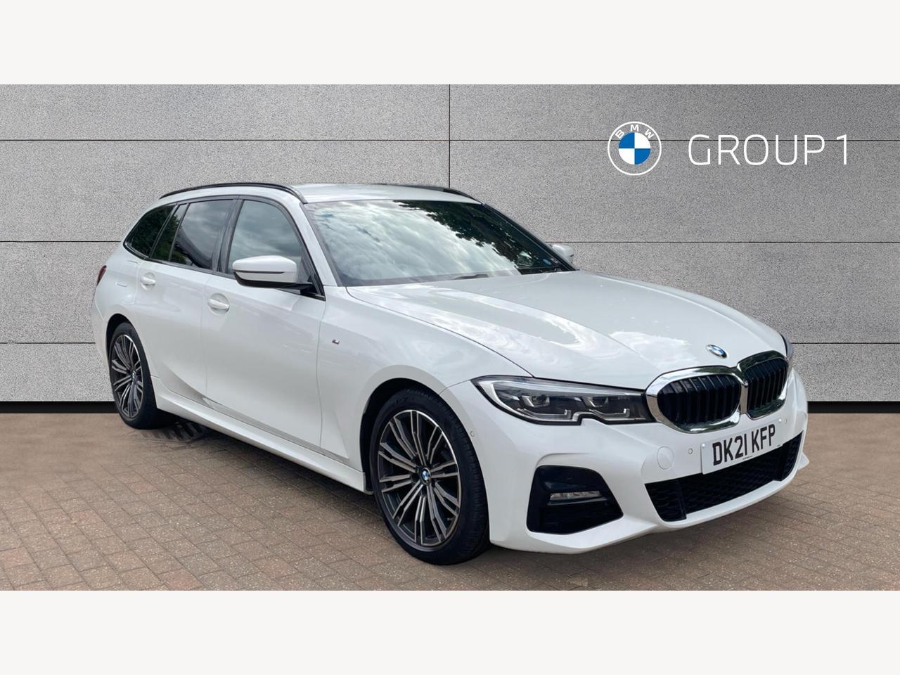 Main listing image - BMW 3 Series Touring