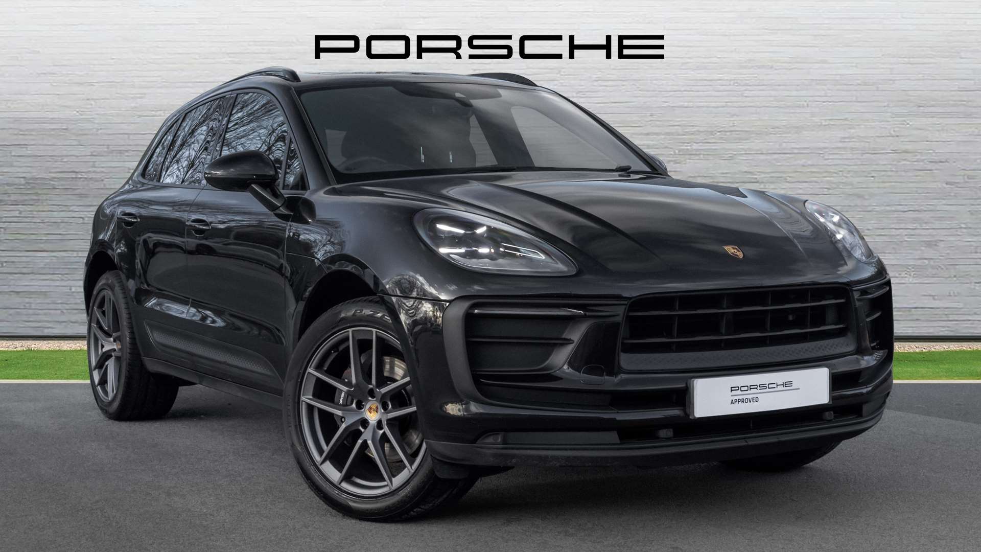 Main listing image - Porsche Macan