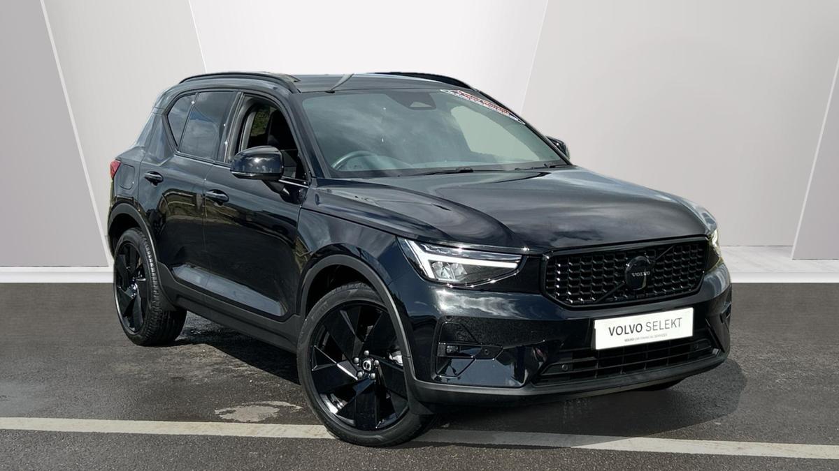 Main listing image - Volvo XC40