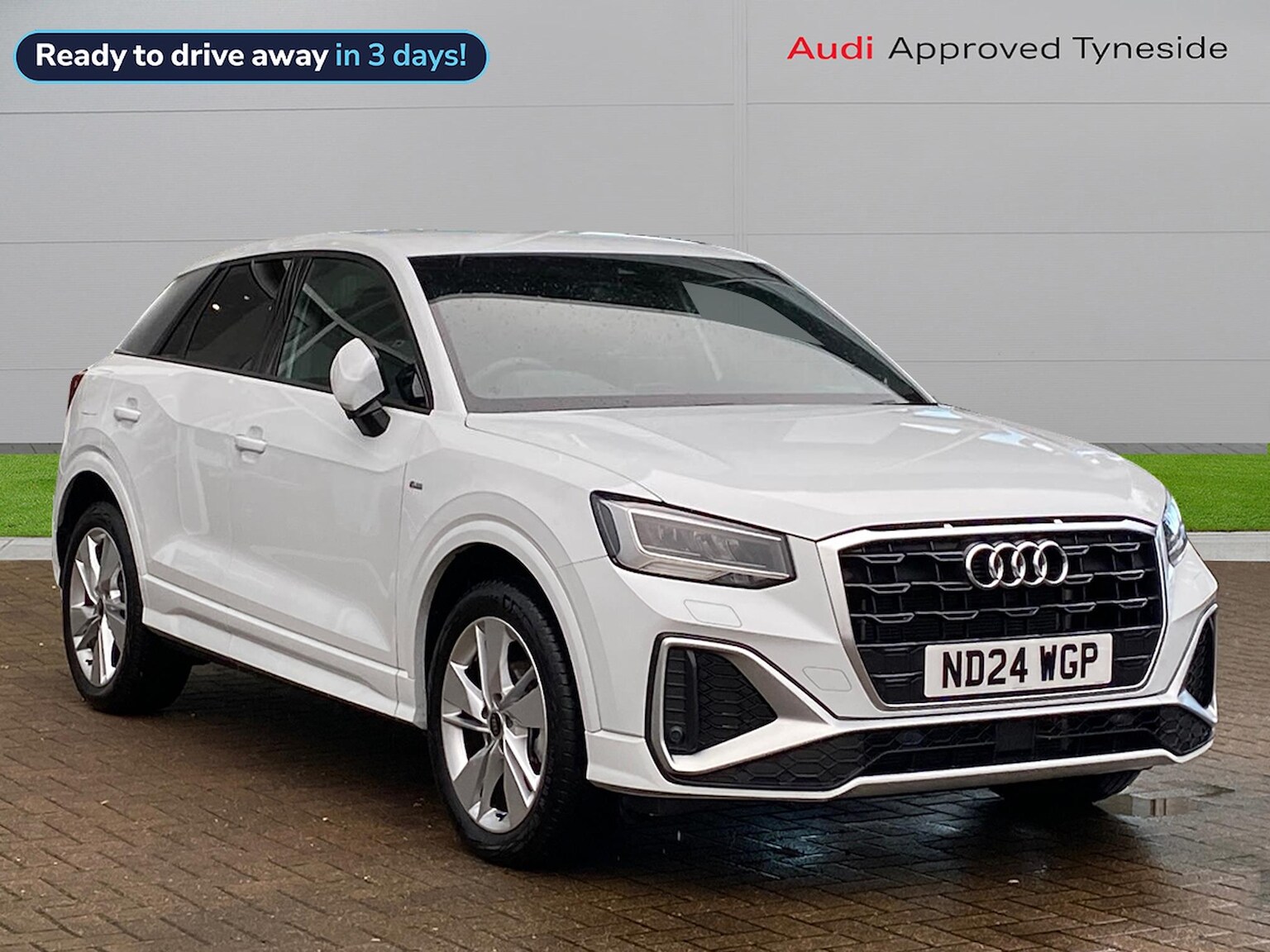 Main listing image - Audi Q2