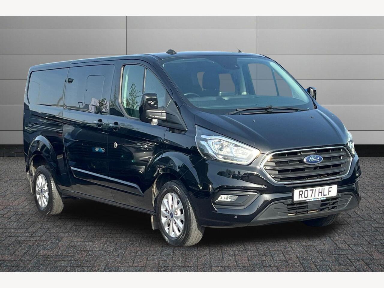 Main listing image - Ford Transit Custom