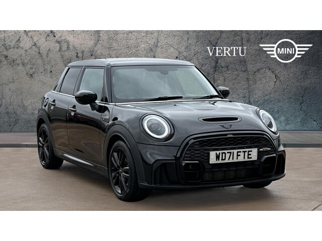 Main listing image - MINI Hatchback 5dr