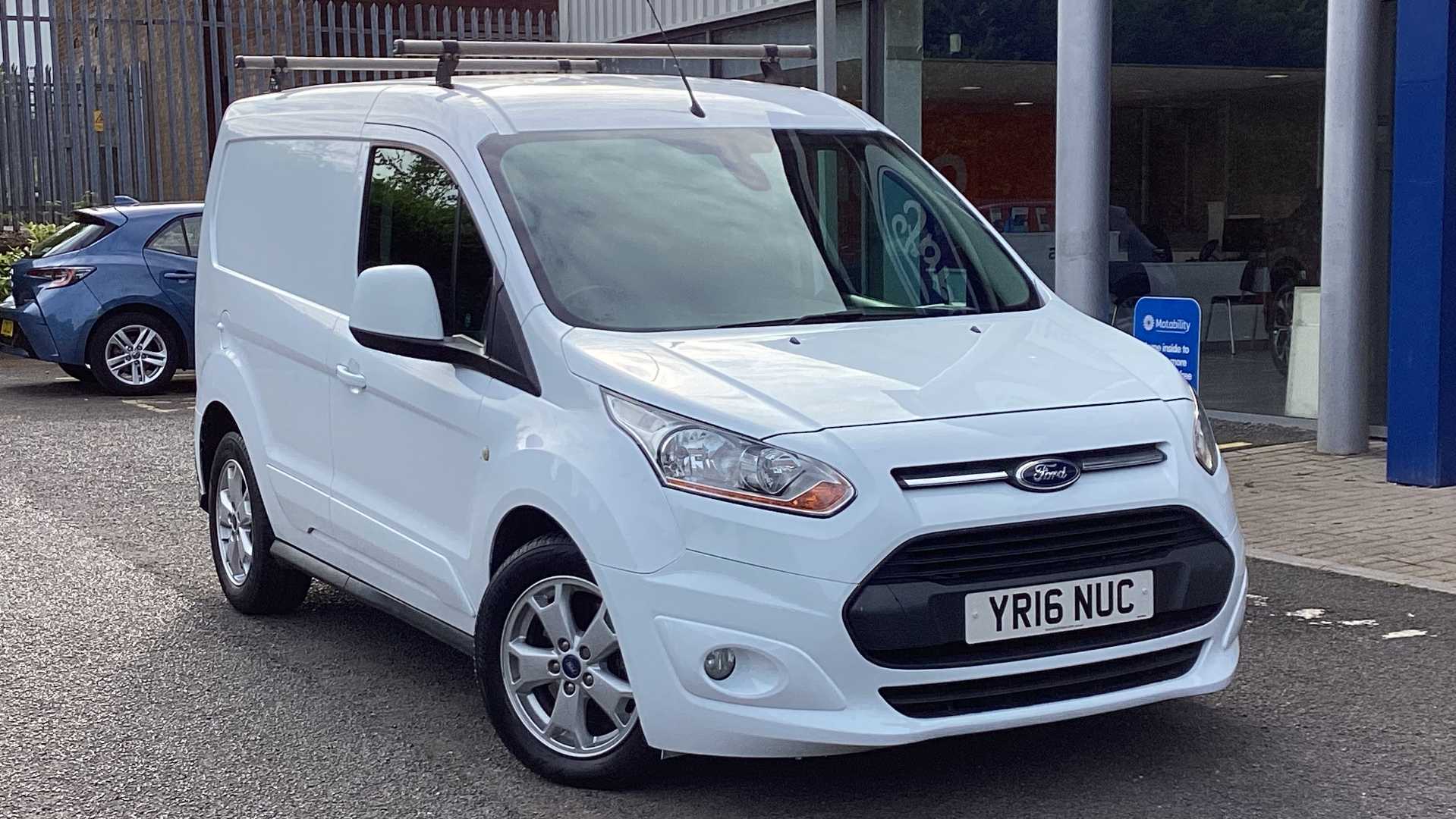 Main listing image - Ford Transit Connect