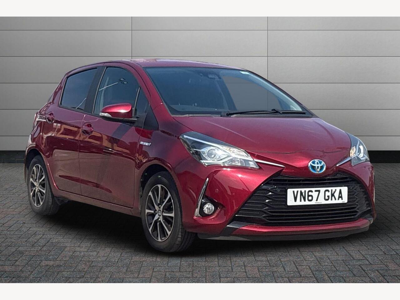 Main listing image - Toyota Yaris