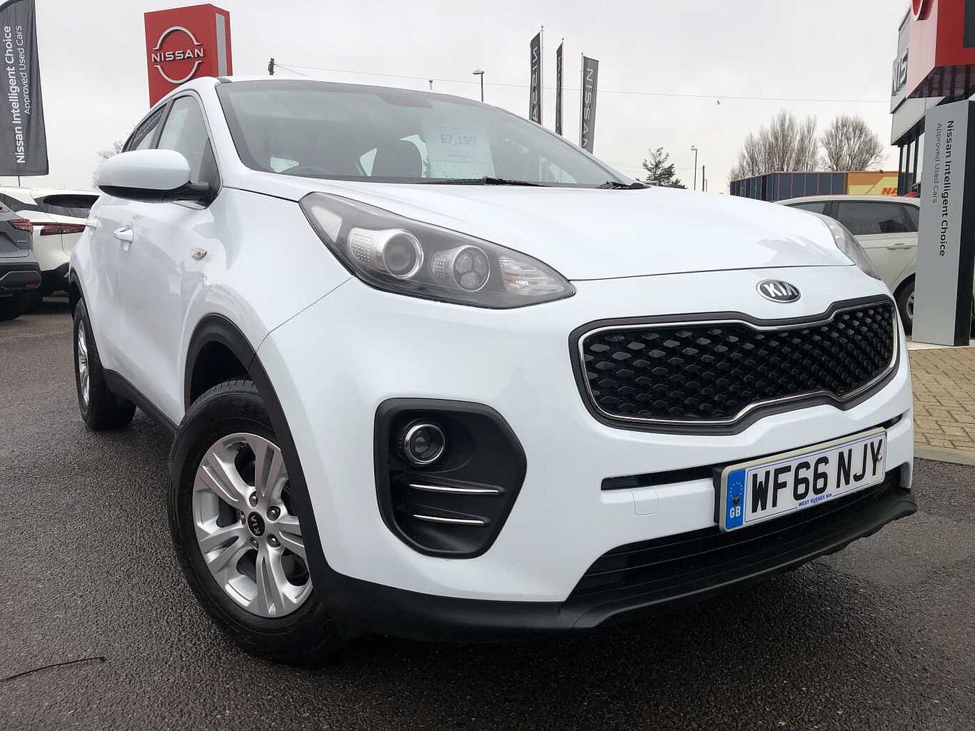 Main listing image - Kia Sportage