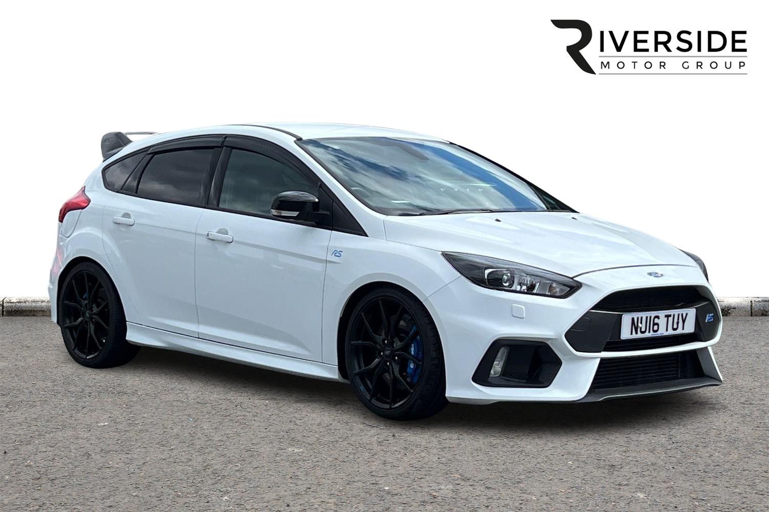 Main listing image - Ford Focus RS