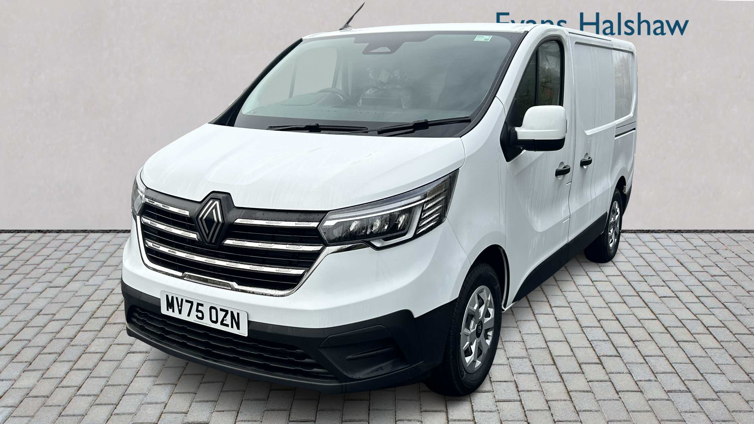 Main listing image - Renault Trafic