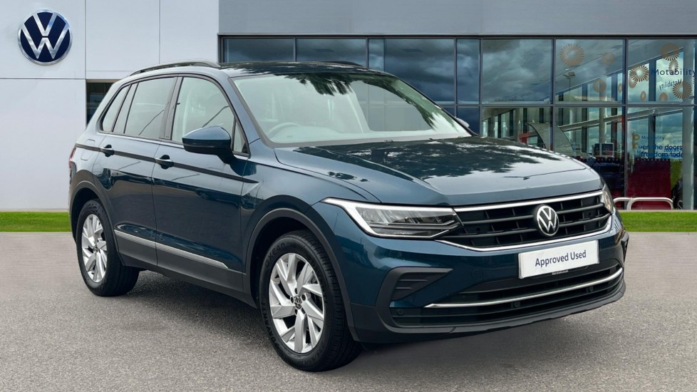 Main listing image - Volkswagen Tiguan