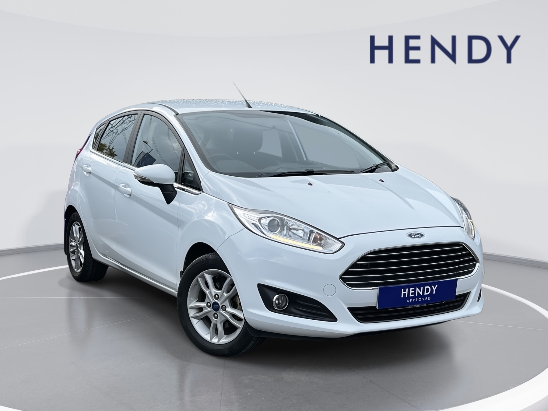 Main listing image - Ford Fiesta