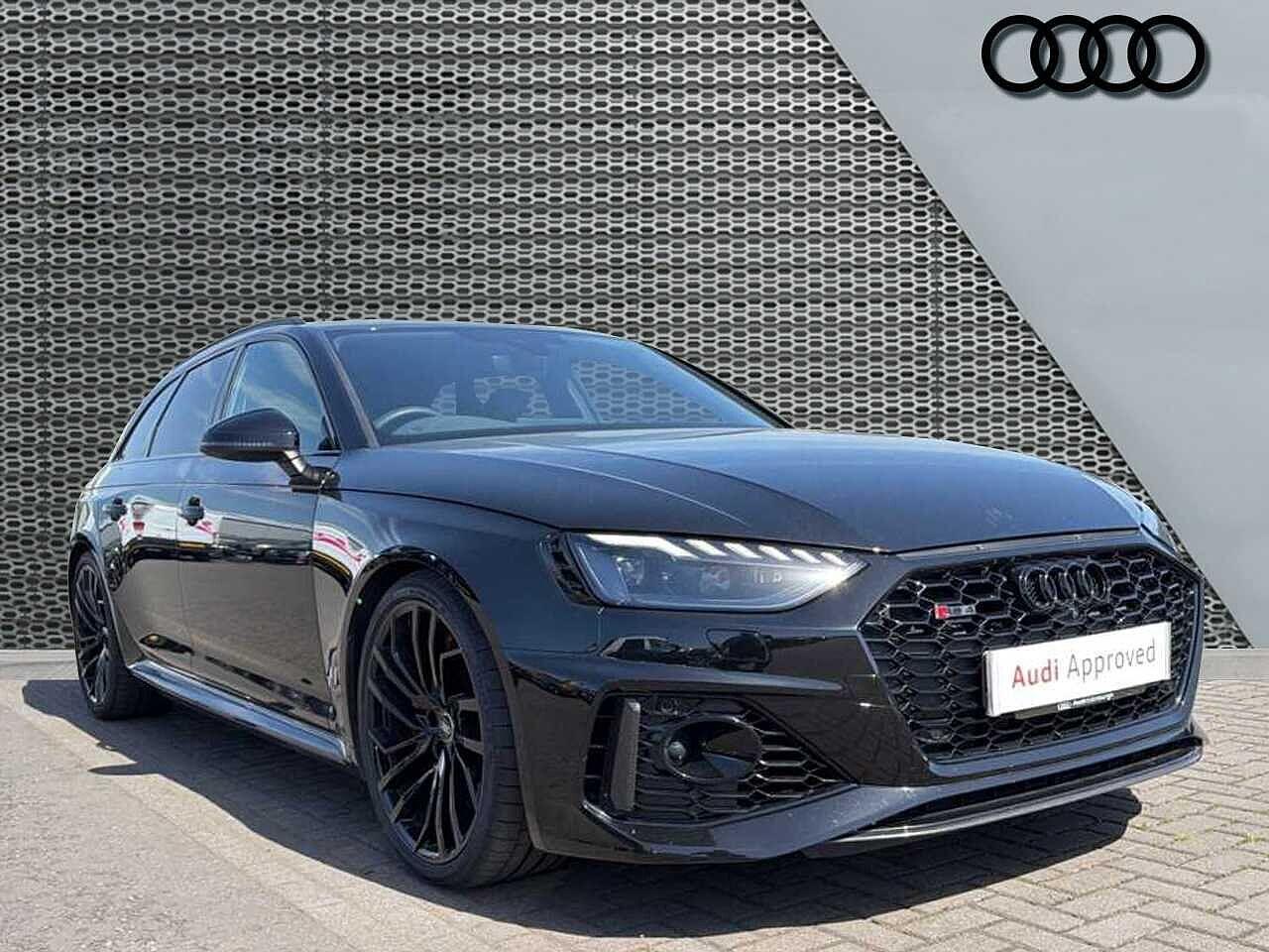 Main listing image - Audi RS4