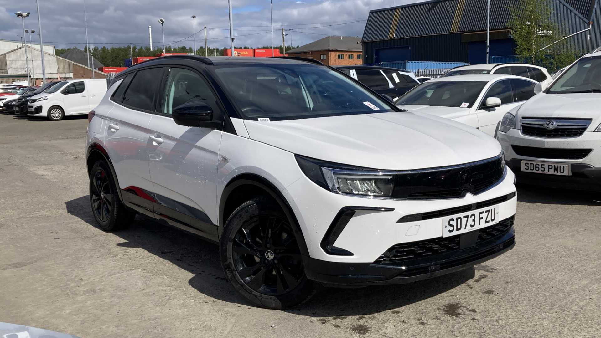Main listing image - Vauxhall Grandland