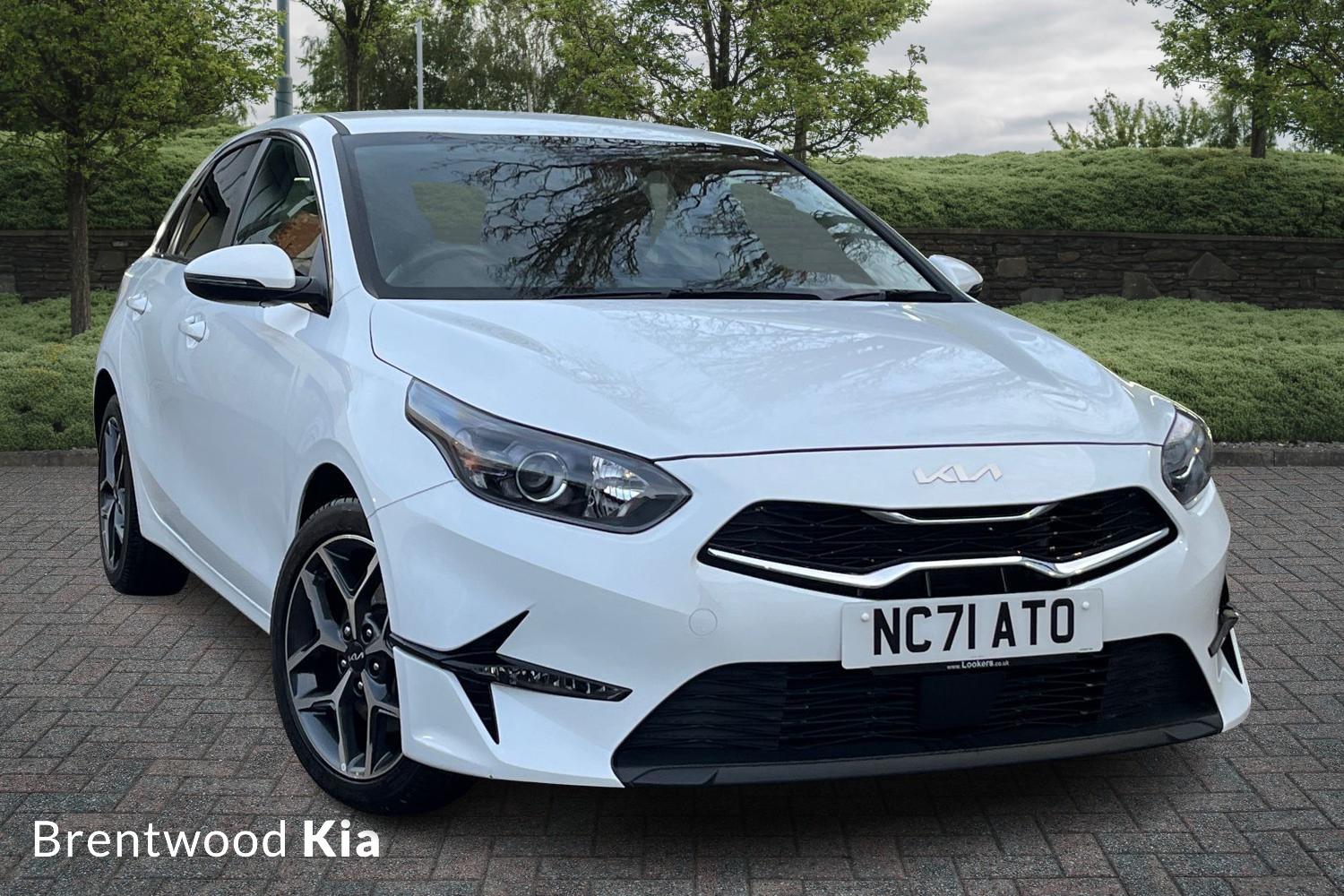 Main listing image - Kia Ceed