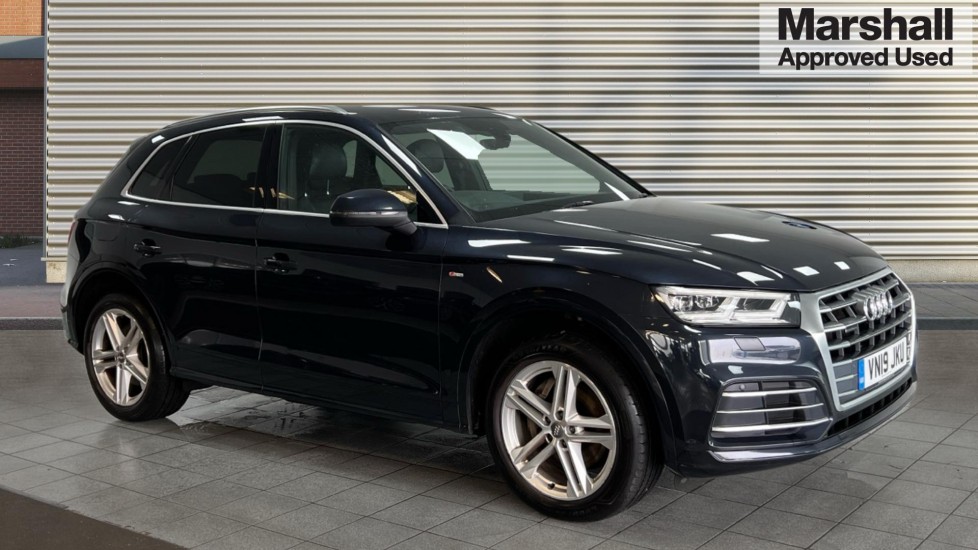 Main listing image - Audi Q5