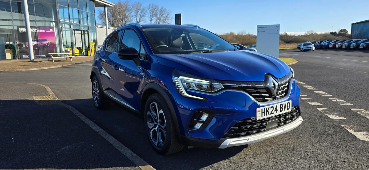 Main listing image - Renault Captur