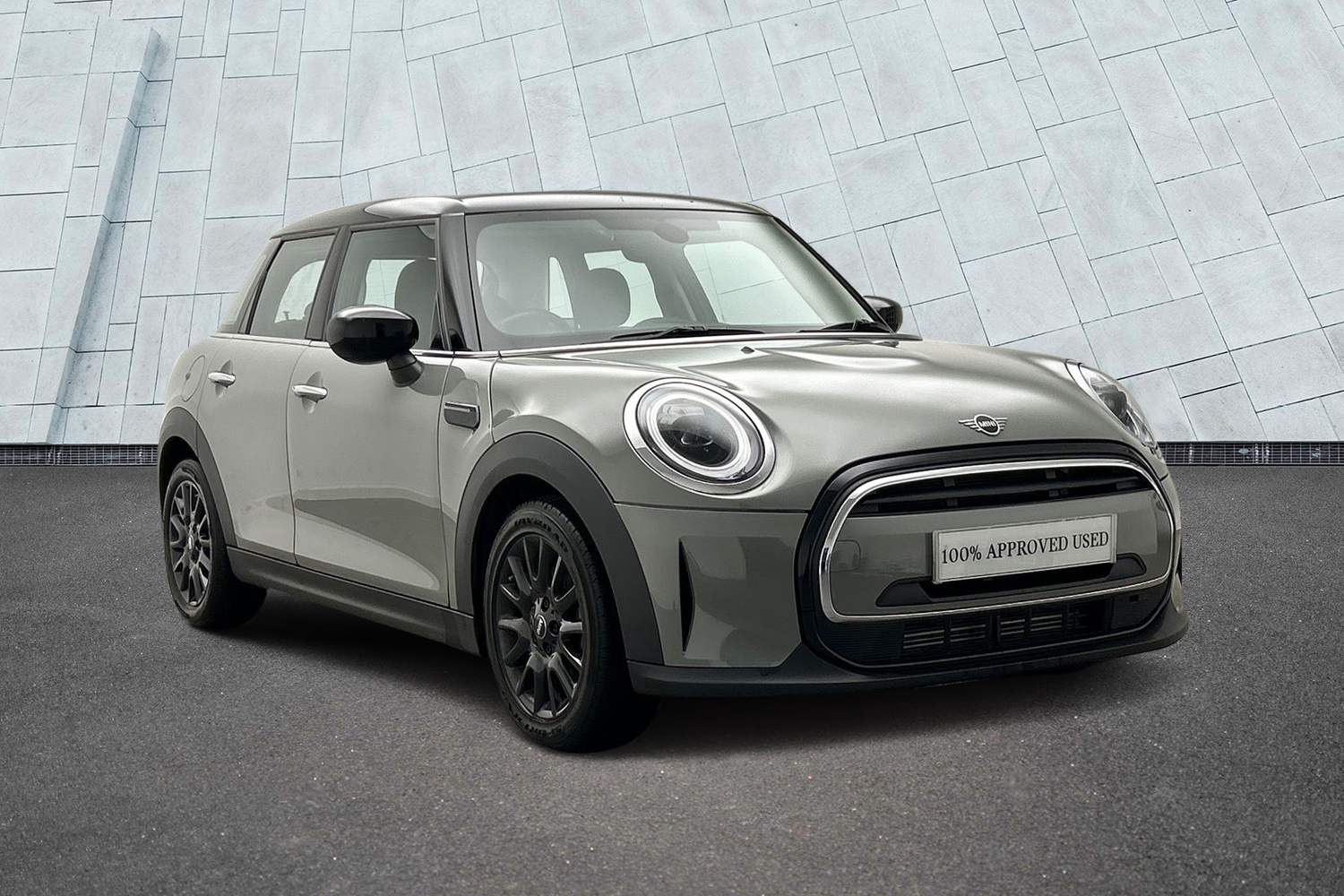 Main listing image - MINI Hatchback 5dr