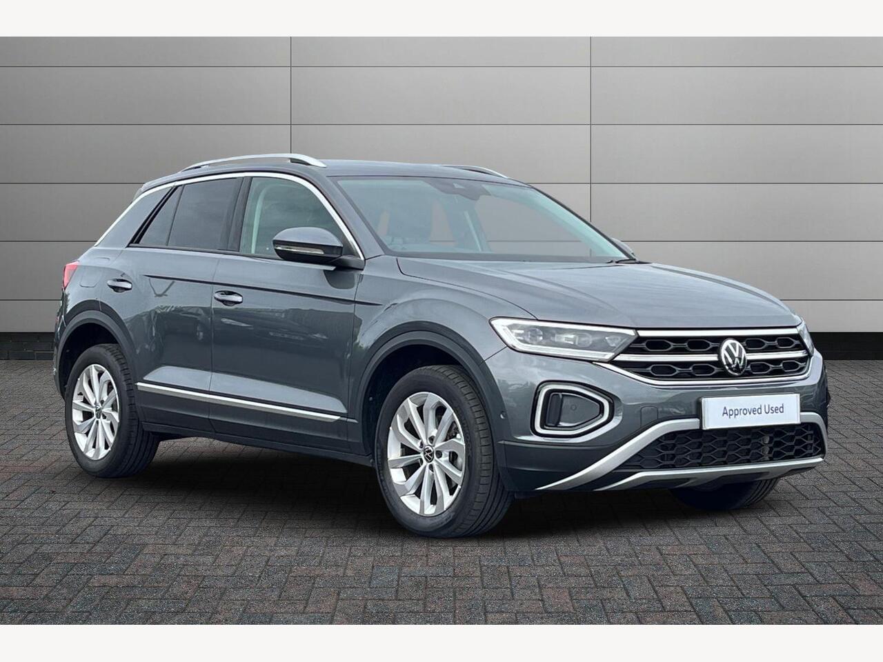 Main listing image - Volkswagen T-Roc